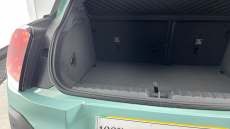 MINI Aceman 135kW E Classic 43kWh 5dr Auto Electric Hatchback